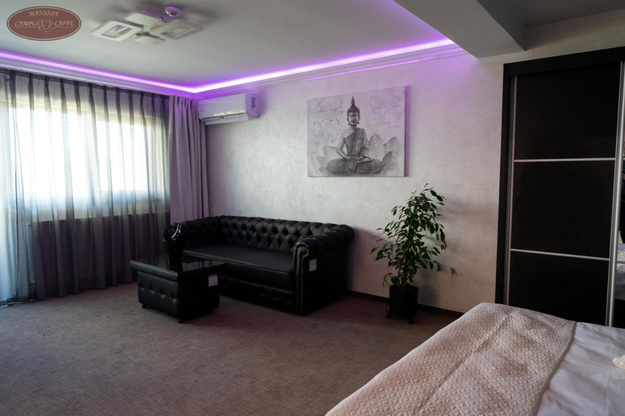 Campus Caffe Mansion Hotel บูเซา ภายนอก รูปภาพ