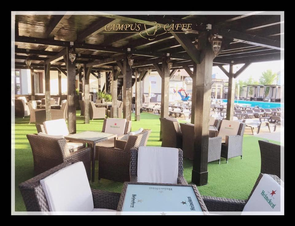 Campus Caffe Mansion Hotel บูเซา ภายนอก รูปภาพ