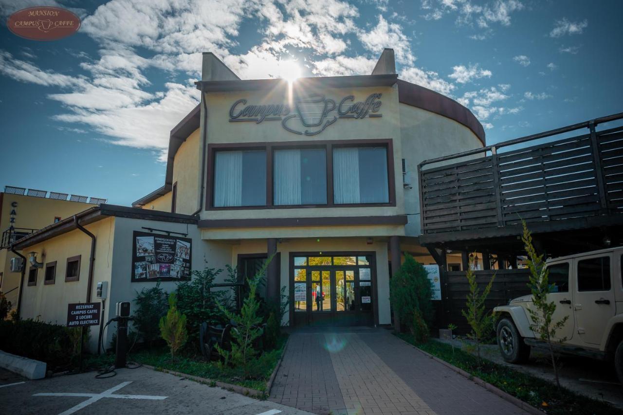 Campus Caffe Mansion Hotel บูเซา ภายนอก รูปภาพ
