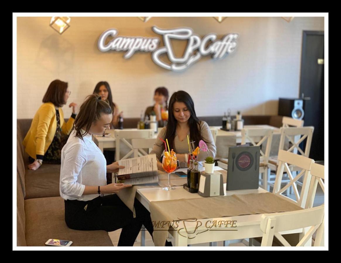 Campus Caffe Mansion Hotel บูเซา ภายนอก รูปภาพ