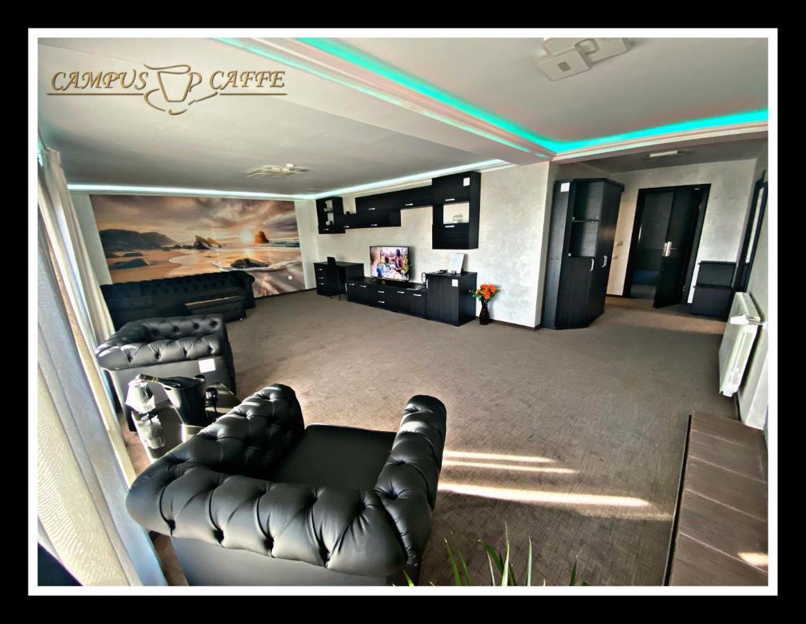 Campus Caffe Mansion Hotel บูเซา ภายนอก รูปภาพ