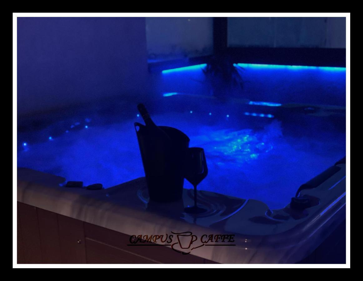 Campus Caffe Mansion Hotel บูเซา ภายนอก รูปภาพ